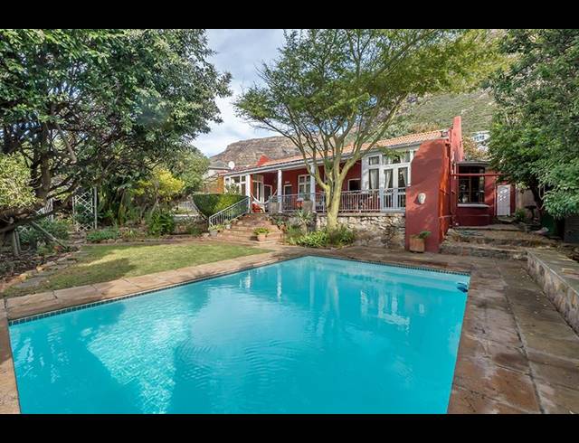 3 BEDROOM HOUSE FOR SALE IN MUIZENBERG